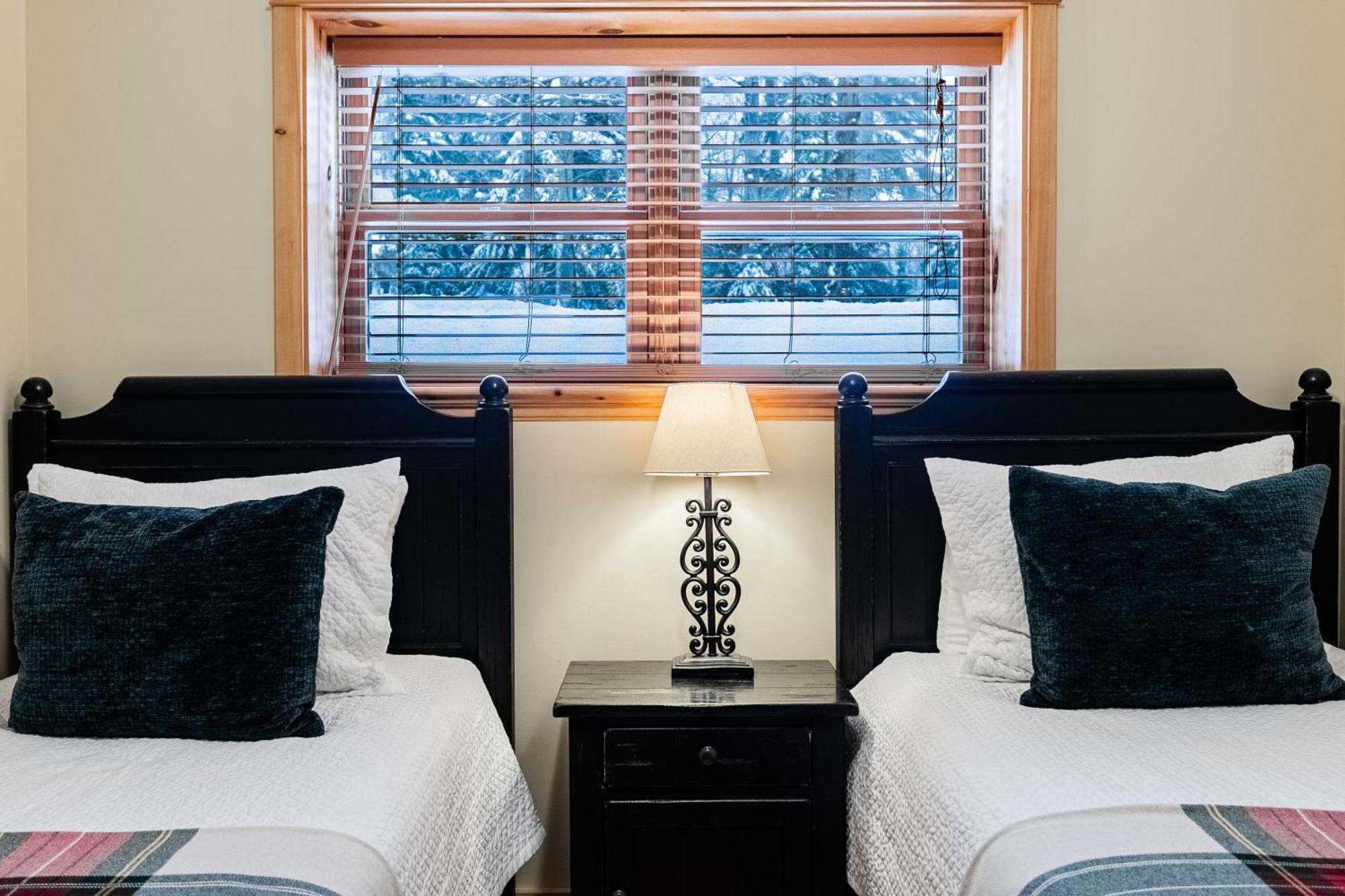 Fiddler Lake Resort Chalet 53 Cerf Mille-Isles Экстерьер фото